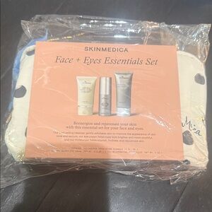 Skinmedica face and eye essential kit new with bag